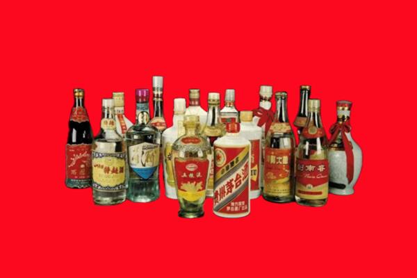 平顶山市石龙回收十八老酒.jpg